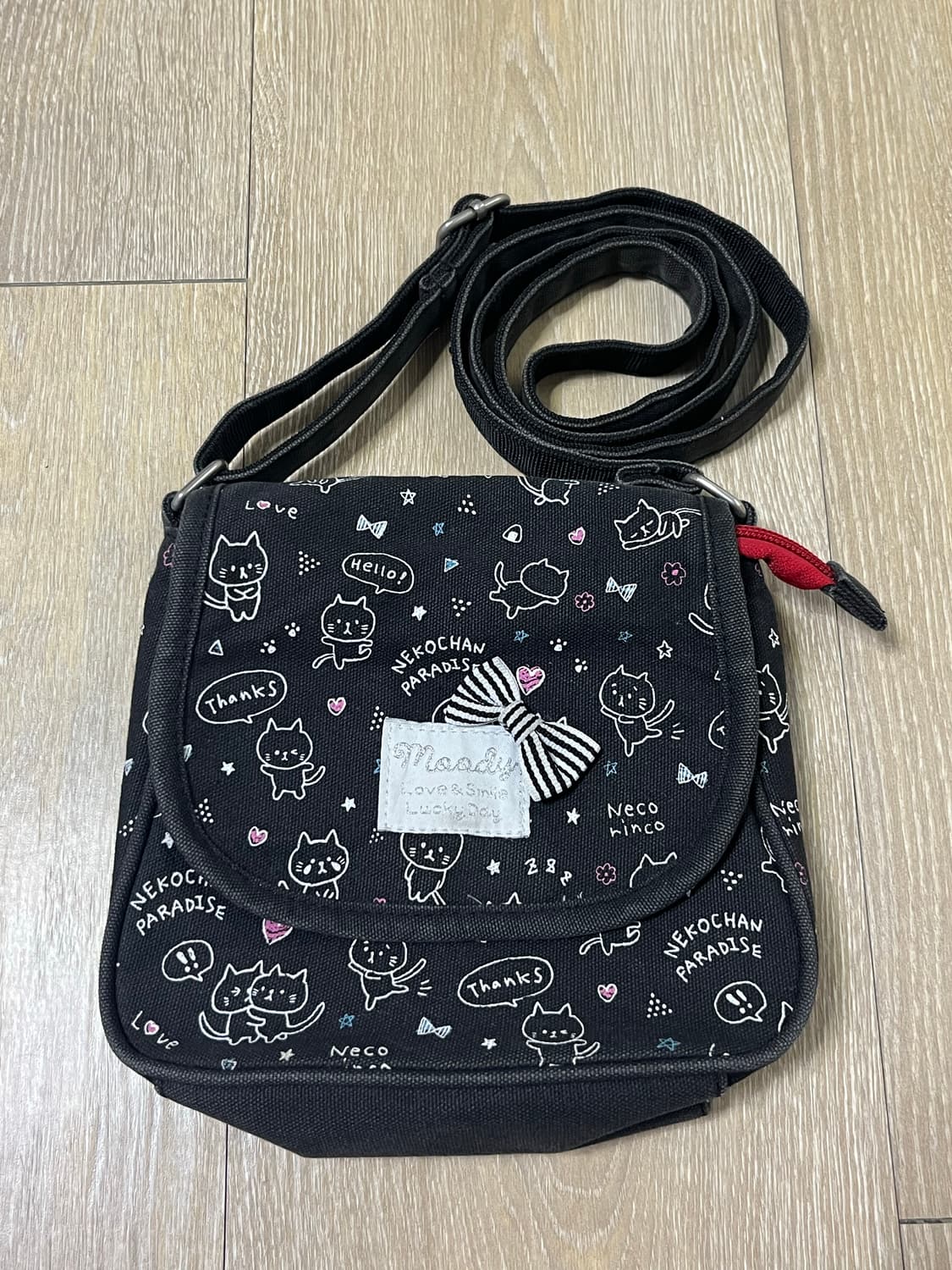 네코 미니 크로스백 상품이미지1