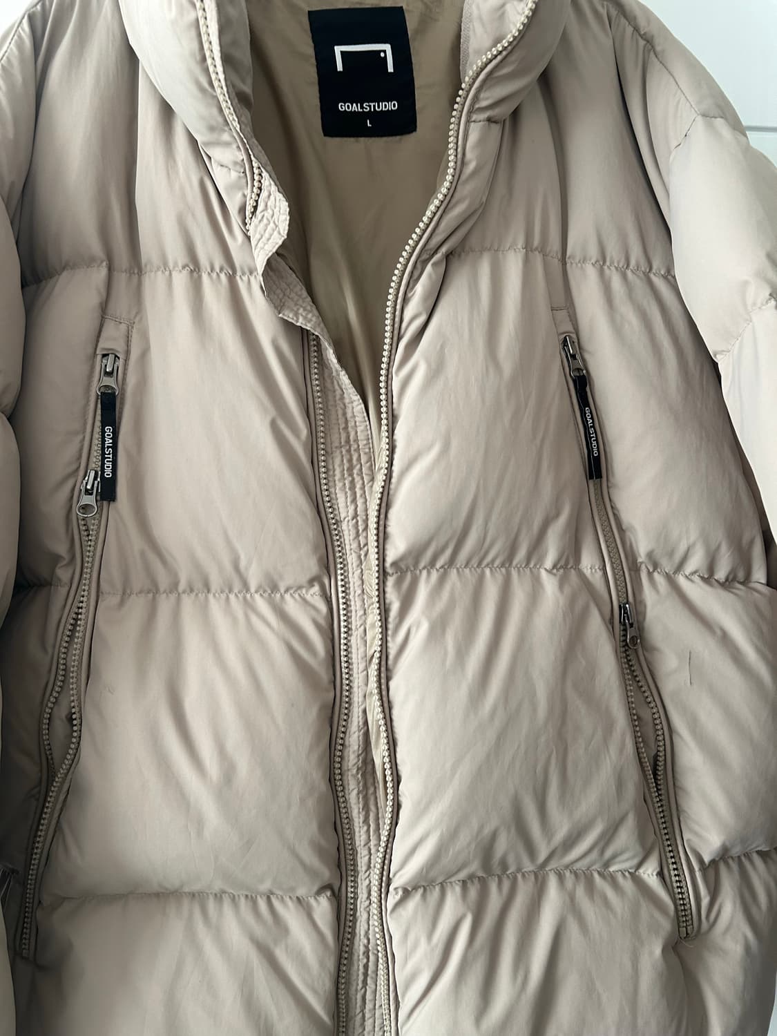 골스튜디오 베이지 패딩 L 상품이미지3