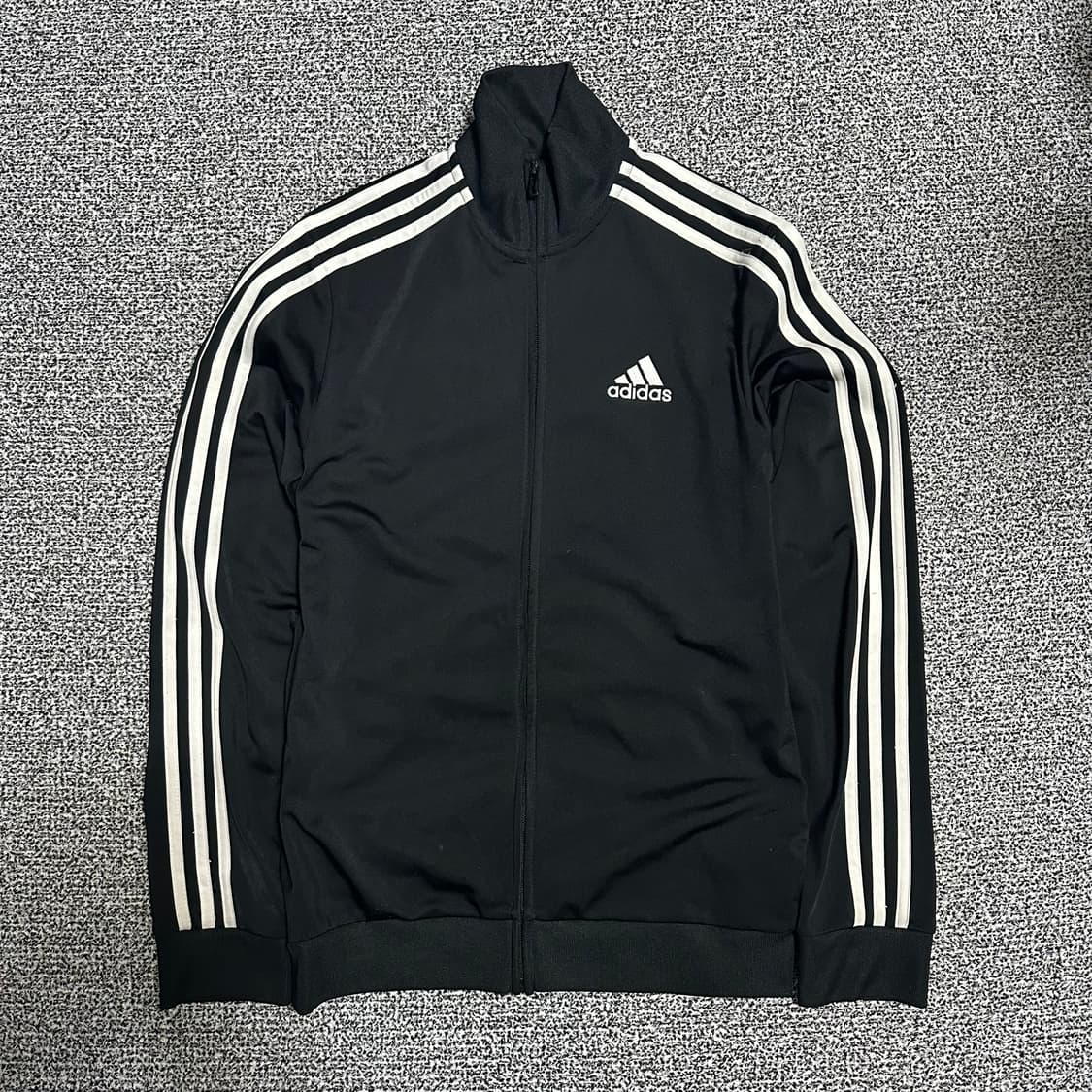(M) 아디다스 삼선 검흰 져지 트랙탑 블랙 상품이미지1