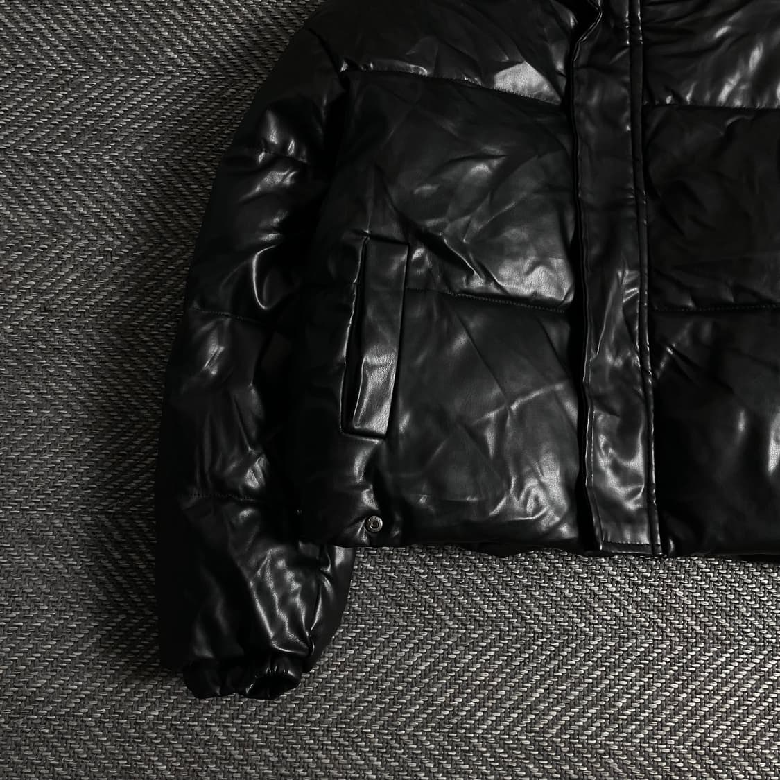 빈티지 우먼스 블랙 비건 레더 패딩 점퍼y 3668 상품이미지4