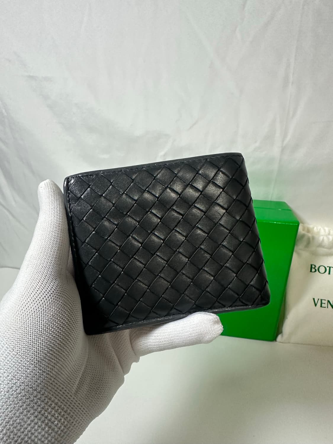 보테가베네타 인트레아치토 반지갑 다크그레이 (OS) 상품이미지3