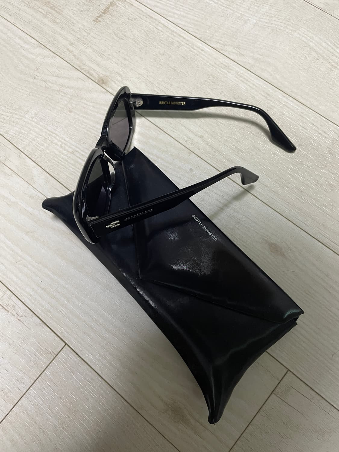 젠틀몬스터 블리스 판매 상품이미지2