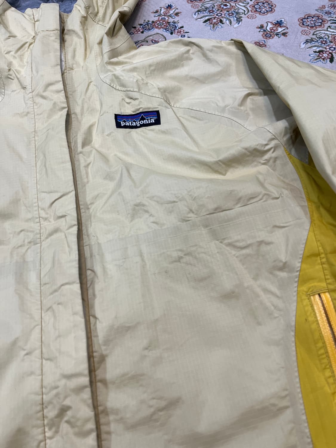 파타고니아 토렌쉘 3L 자켓 상품이미지4