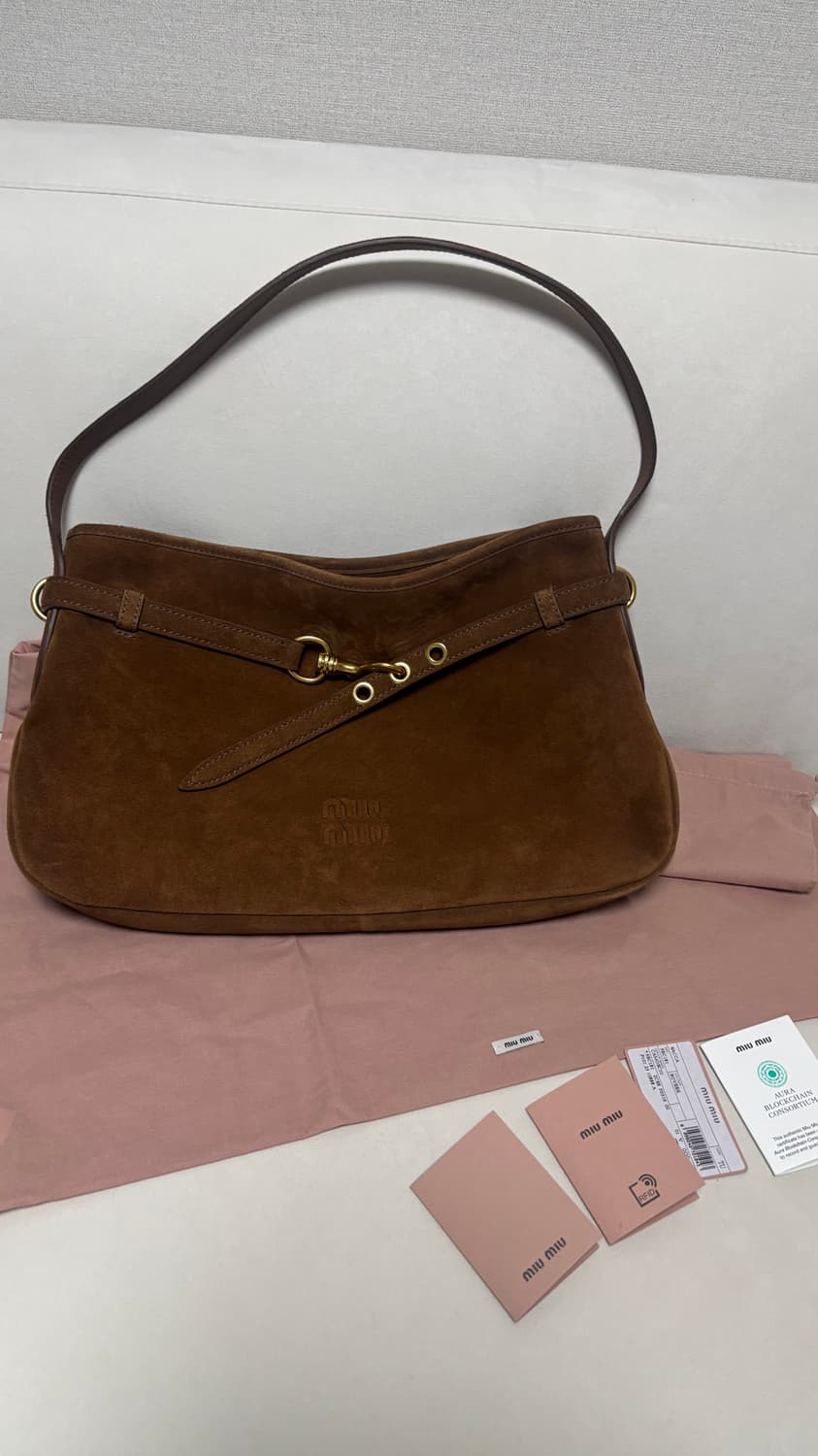 미우미우 아방뛰르 스웨이드 미디엄 상품이미지10