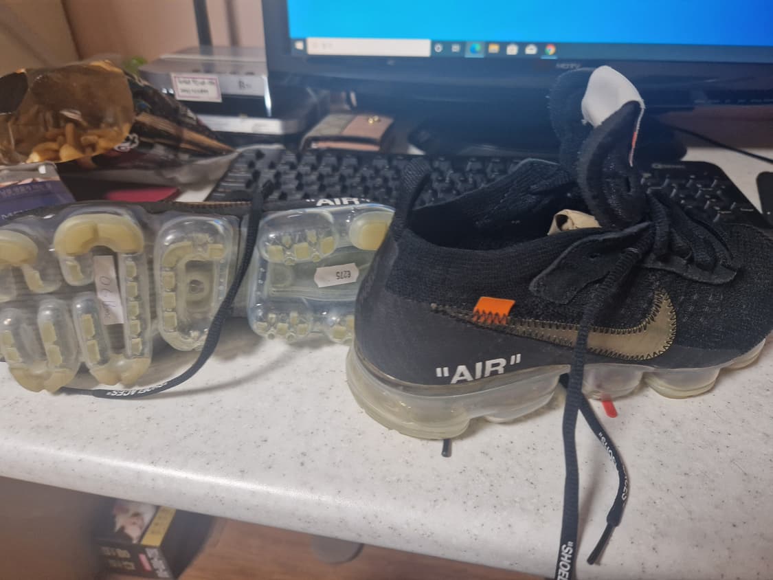 더텐 나이키x오프화이트 베이퍼맥스 팝니다. 상품이미지3
