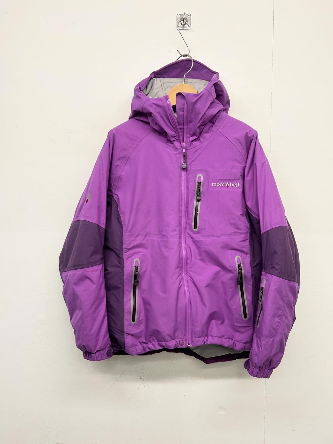 JPN 몽벨 동계 아웃도어 후드 자켓 상품이미지1