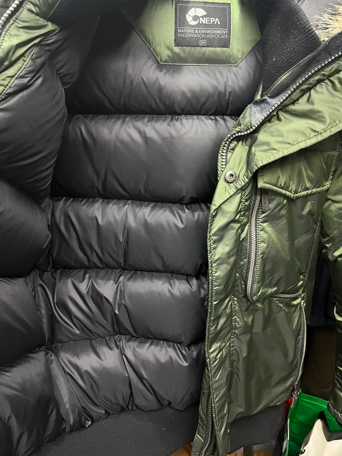 네파 그린 구스패딩 상품이미지4