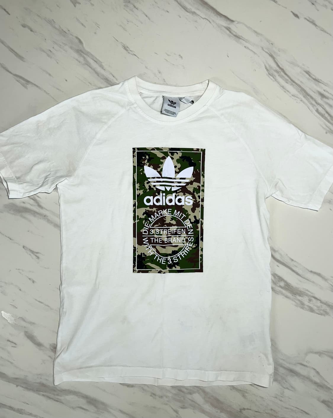 Adidas Originals Camo White Tee Size/M 상품이미지1