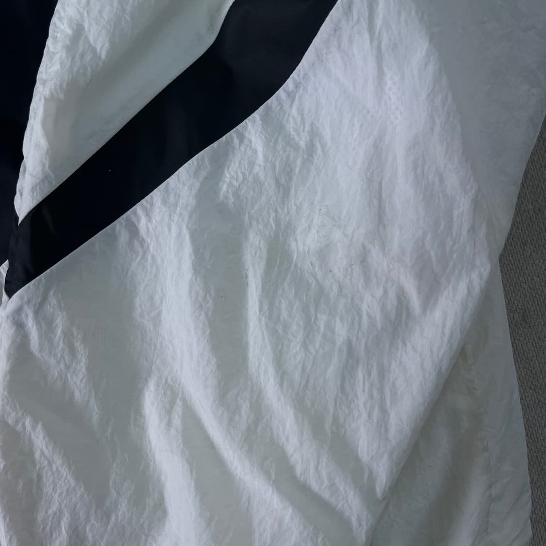 105 나이키 빅로고 나일론 바람막이 상품이미지7