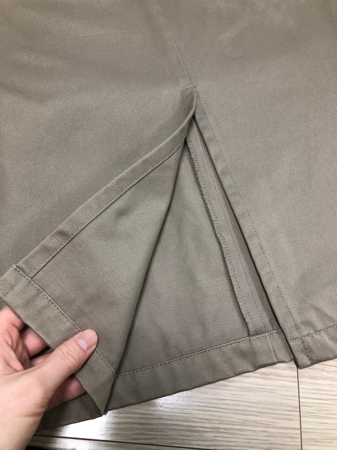 1 HYKE 타이트 슬릿 미디스커트 브라운카키 디키즈 빔즈 상품이미지7