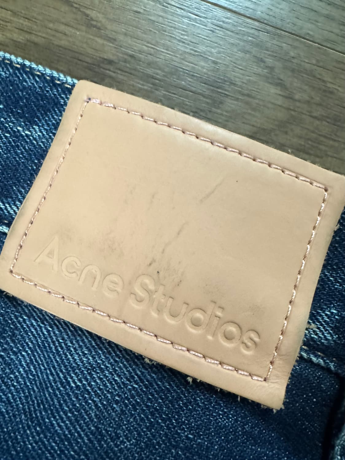 아크네 스튜디오 슈퍼 배기진 상품이미지3