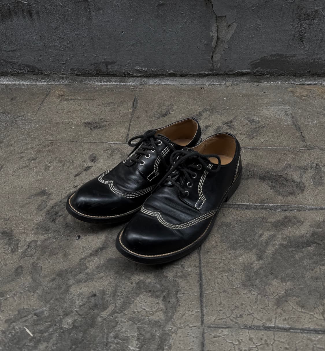 꼼데가르송 옴므 하트쉐입 윙팁 더비슈즈 상품이미지1