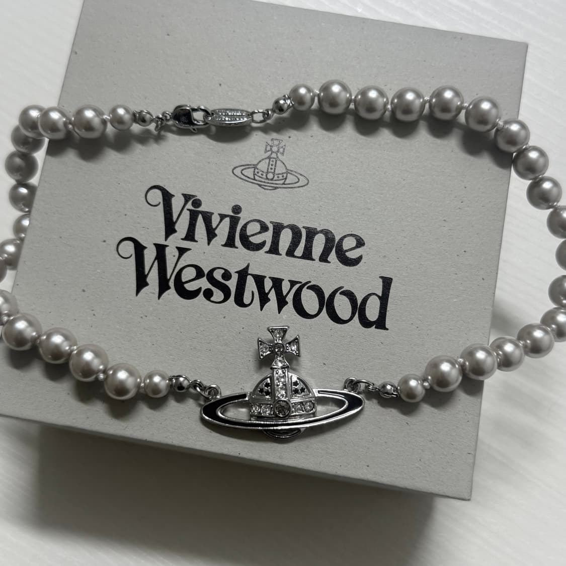 비비안웨스트우드 실버 펄 초커 목걸이 상품이미지1