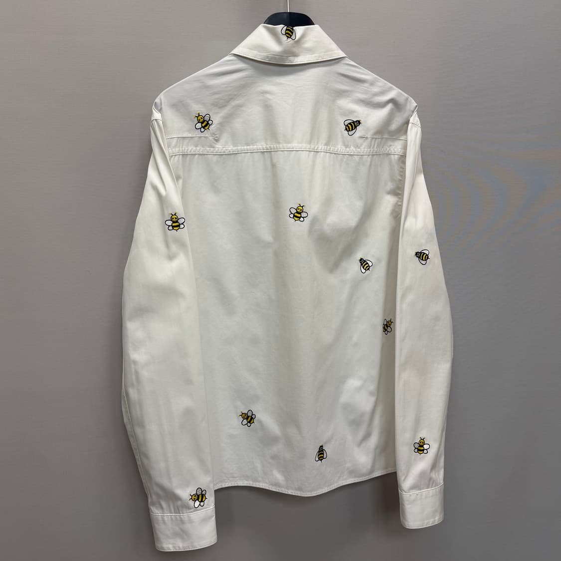 디올 x 카우스 꿀벌 자수 셔츠 ( 105~110 ) 상품이미지6