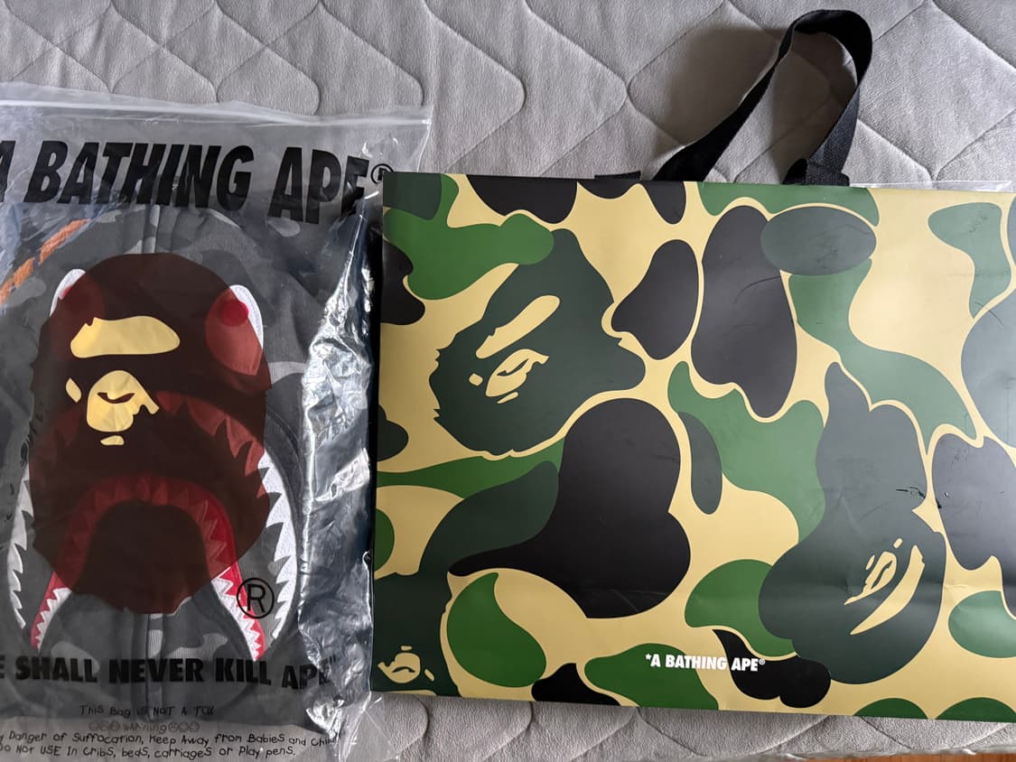 베이프 샤크 후드집업 흑계 블랙 상품이미지1