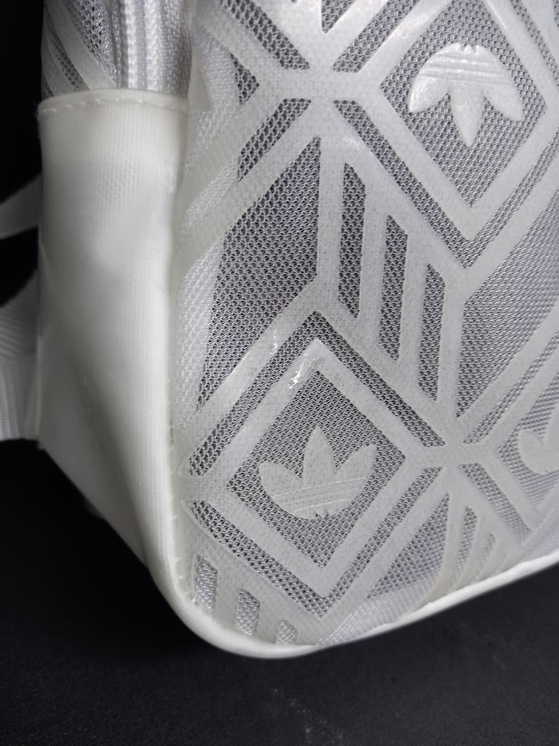 아디다스 오리지널스 미니백팩 상품이미지5