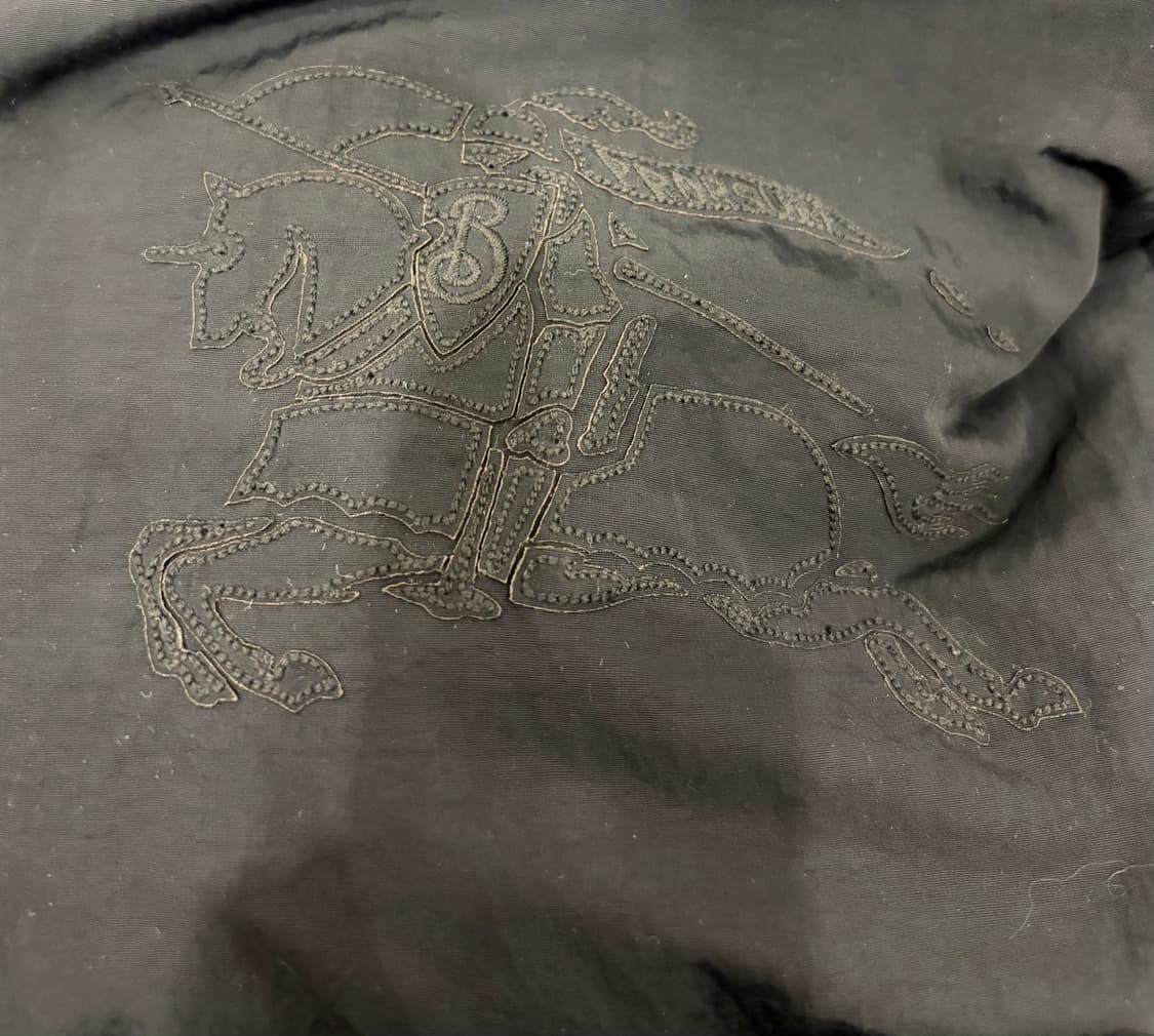 버버리 리버시블 패딩 상품이미지6