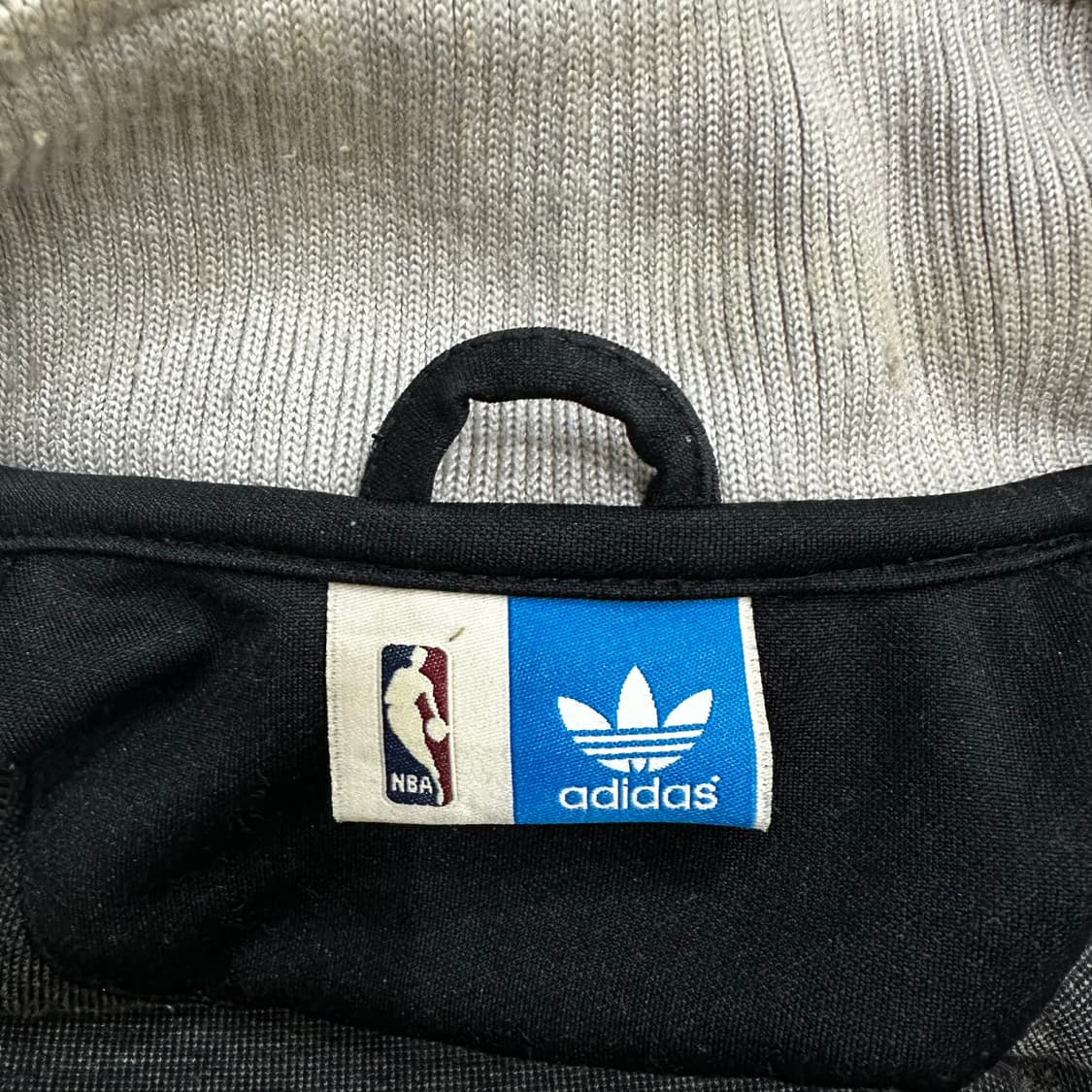 아디다스 NBA 샌안토니오 스퍼스 월드 챔피언 저지L 상품이미지4