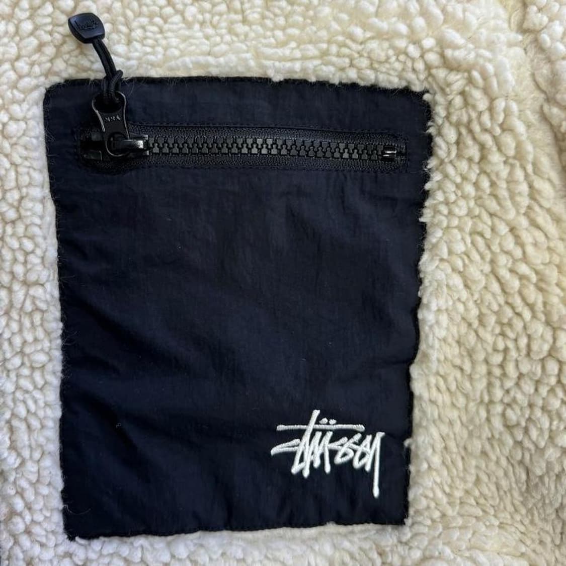 스투시 비너스 그래픽 플리스 자켓 아이보리 상품이미지3