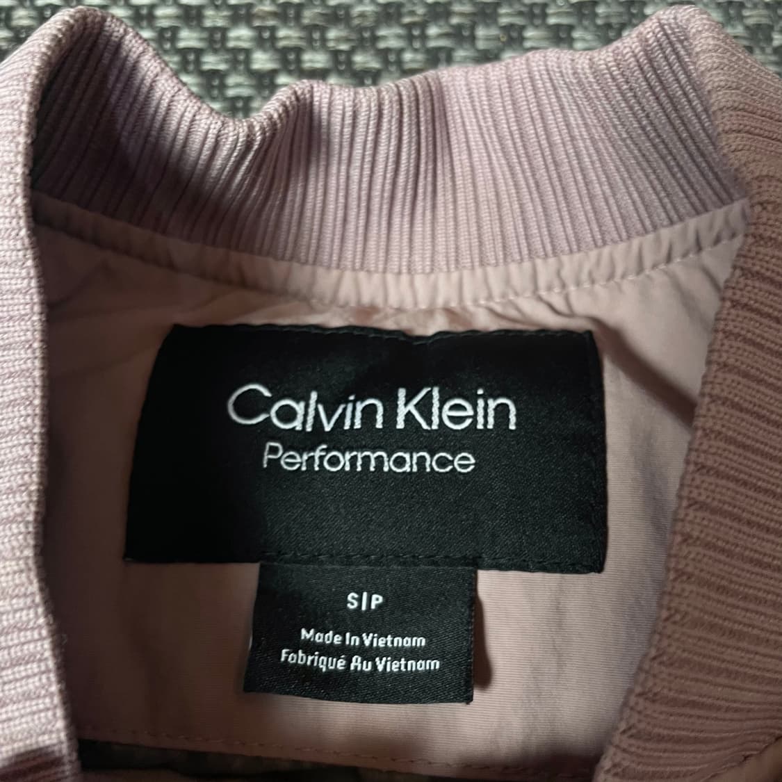 캘빈클라인 딸기우유 덕다운 패딩 S 상품이미지4