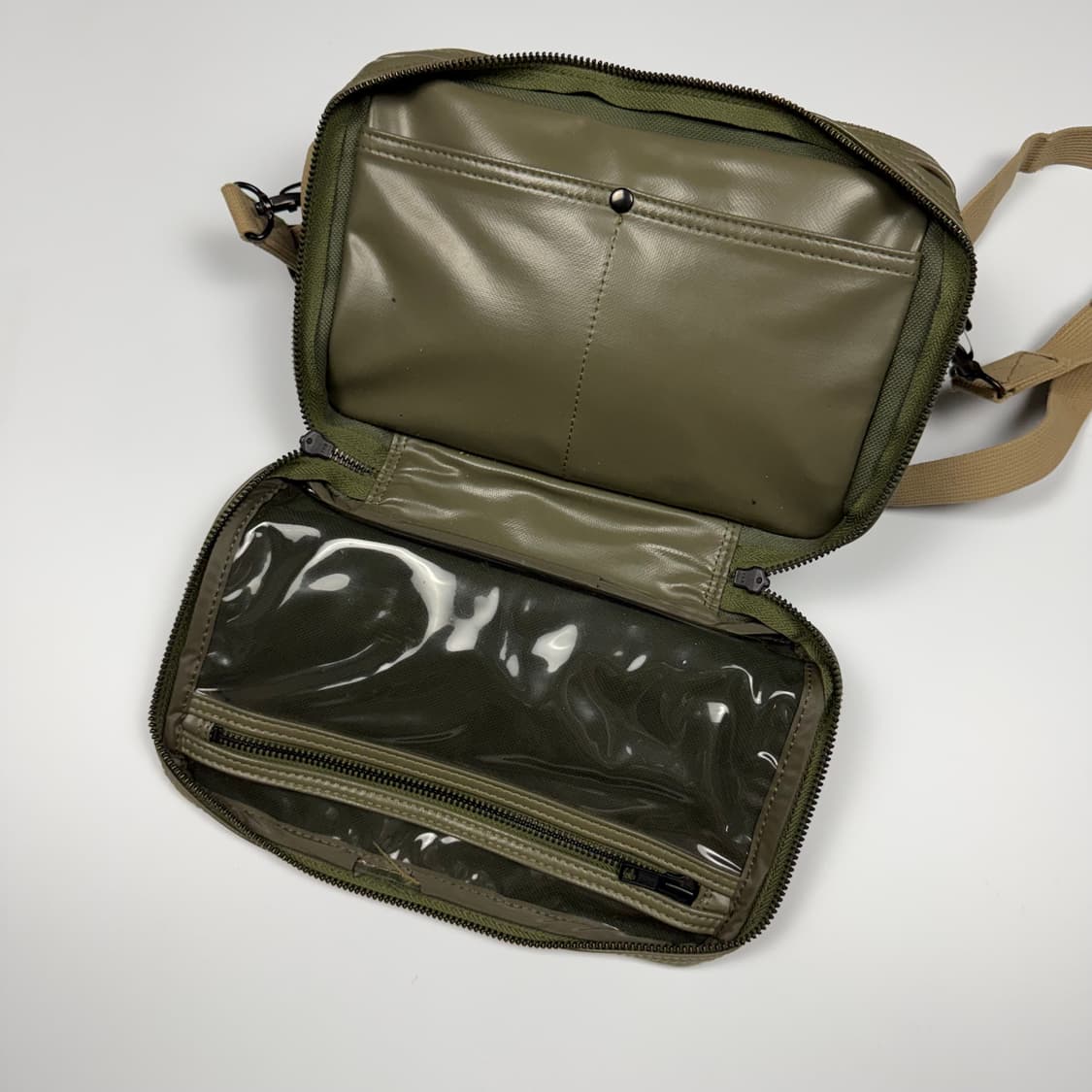 요시다포터 러기지라벨 라이너 숄더백 올리브 상품이미지6