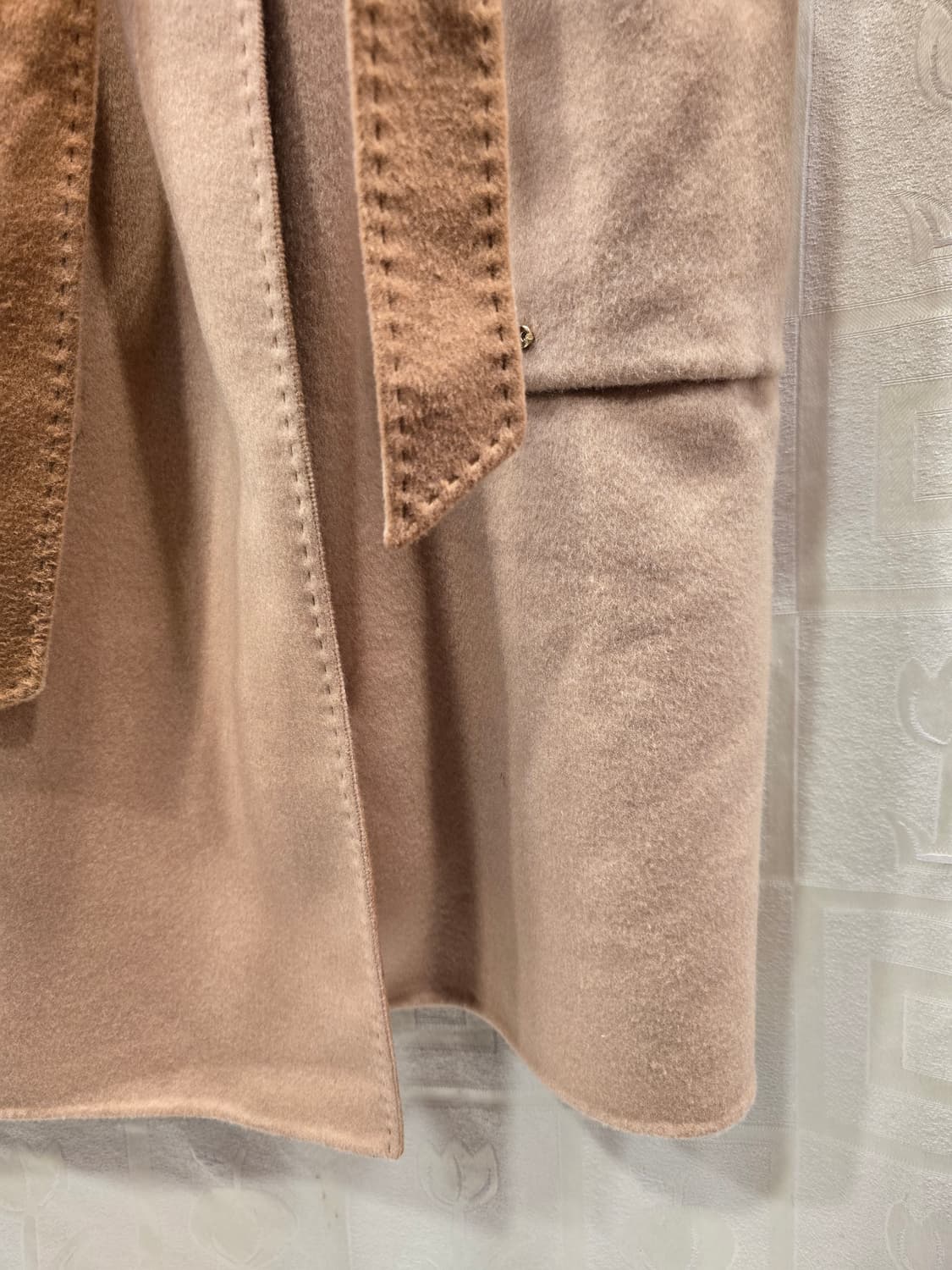 거의새거) 고비 캐시미어 100% 핸드메이드 리버시블 코트 42/XS(4 상품이미지8