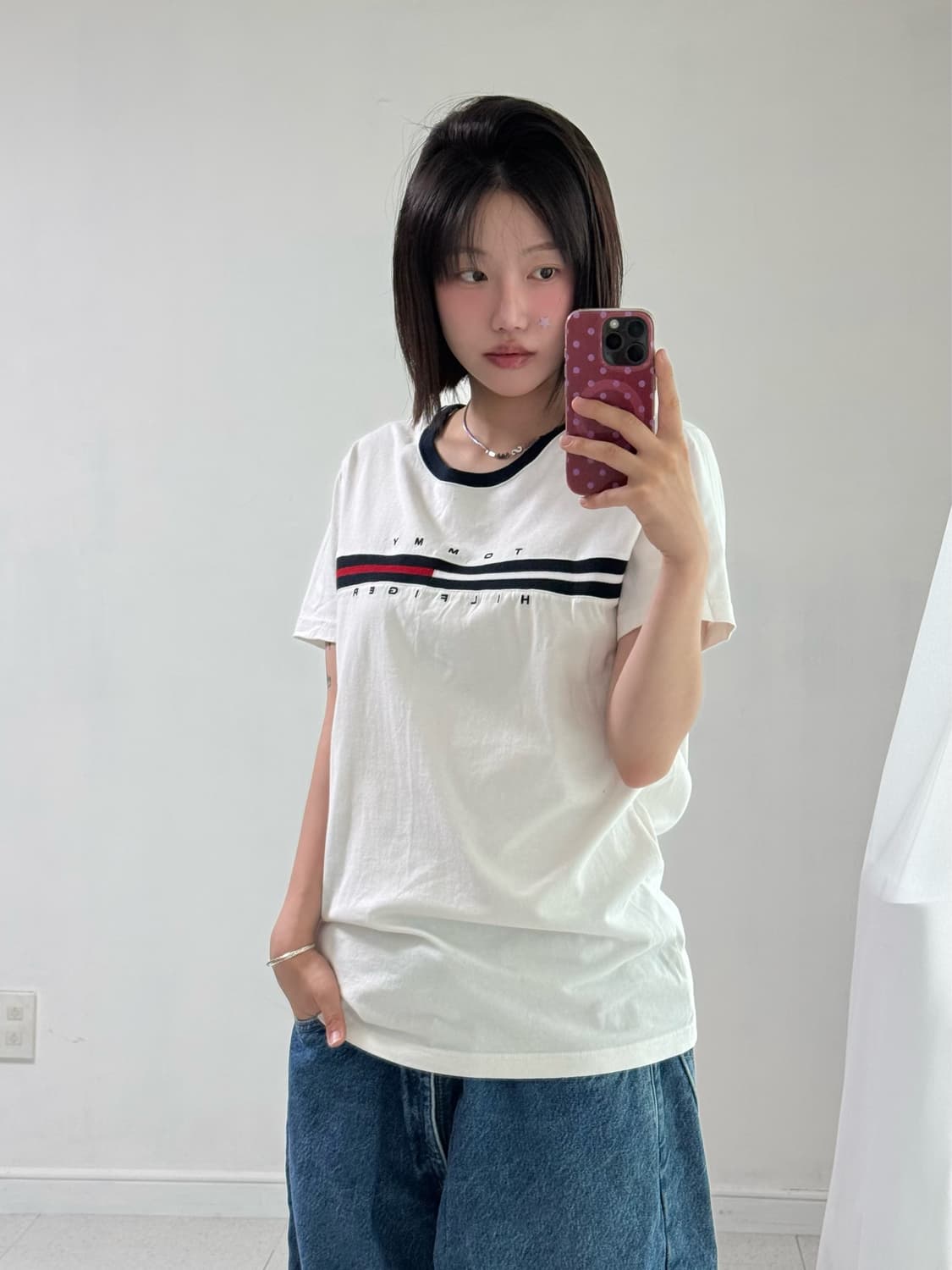 타미힐피거 화이트 반팔티 상품이미지2