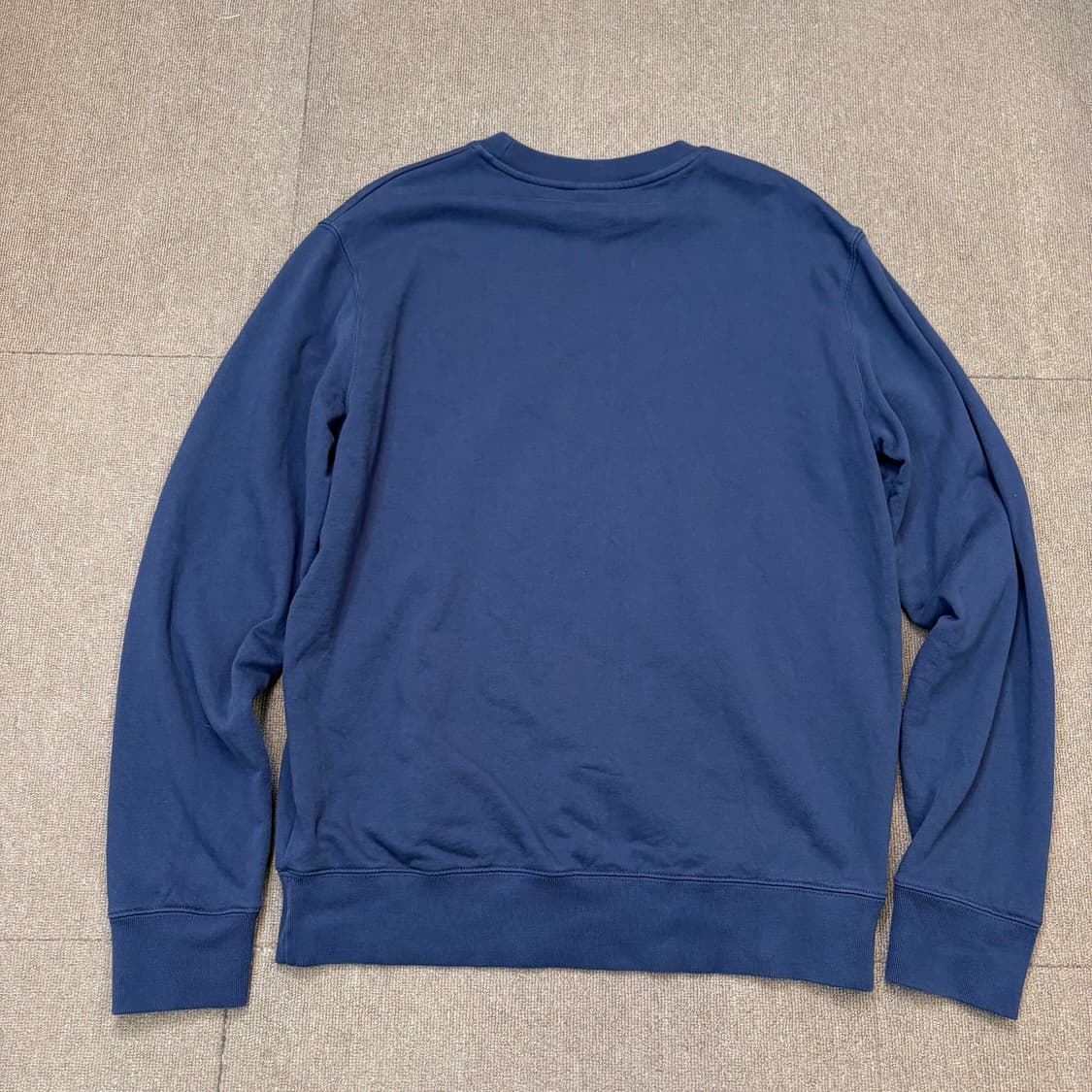 메종키츠네 칠렉스 패치 레귤러 맨투맨 LM00303KM0001 상품이미지6