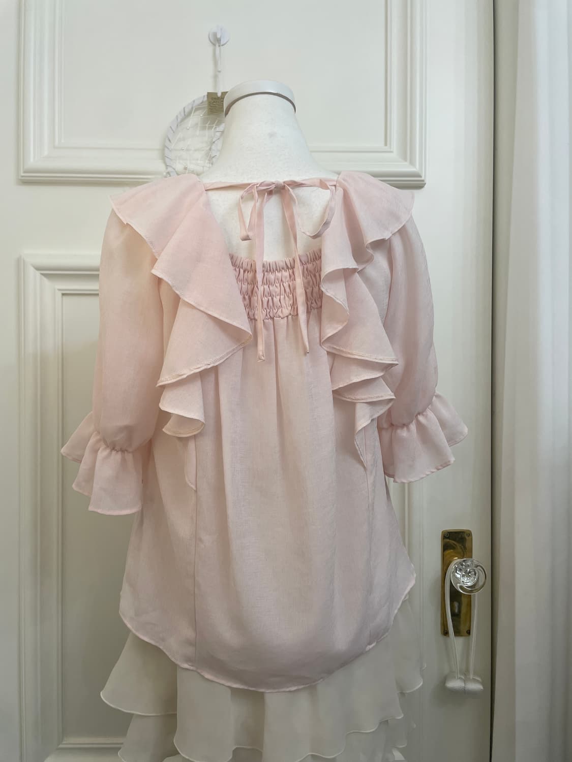 sheer pink ruffle back bow lovely blouse 상품이미지4