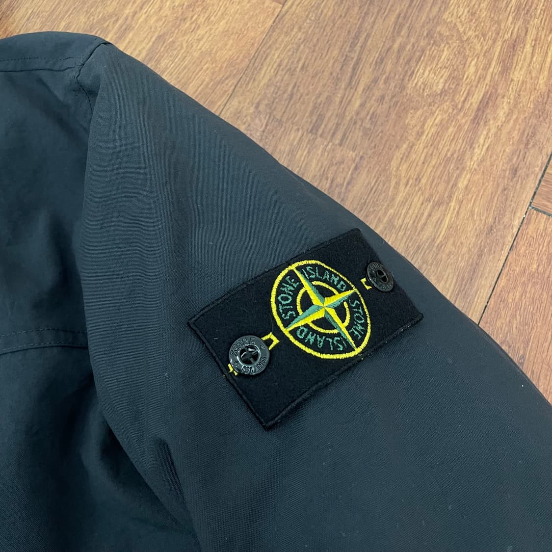 스톤아일랜드 30주년 랩스 나일론 다운 패딩 상품이미지2