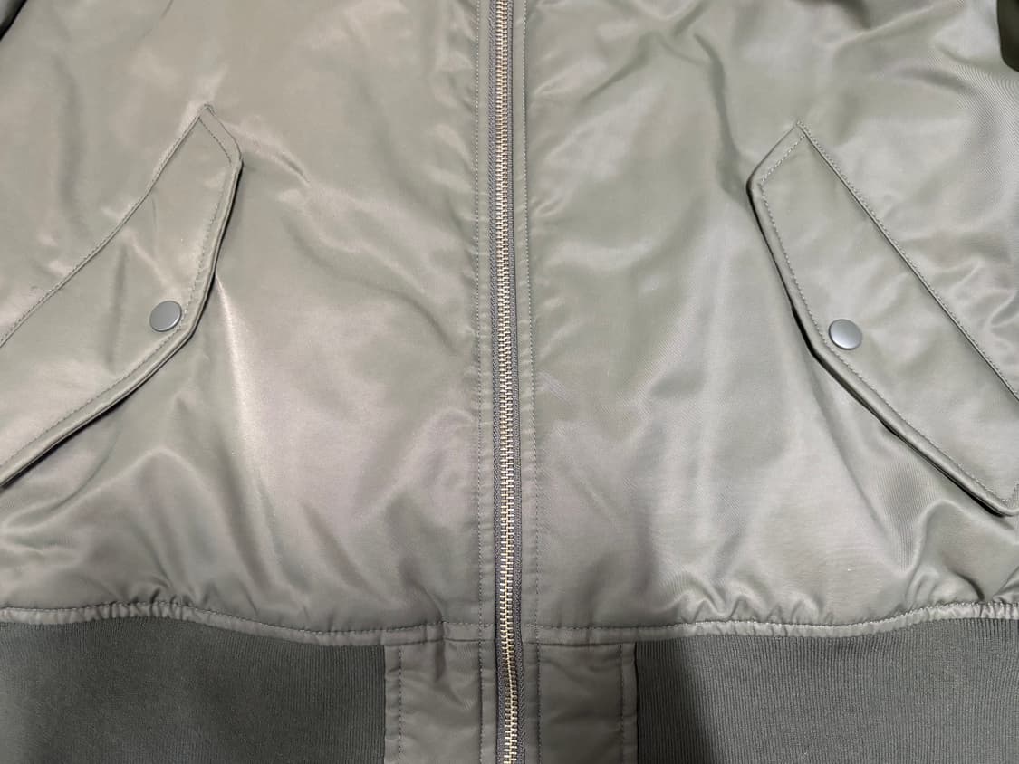 유니클로 MA-1 블루종 (올리브) 상품이미지4