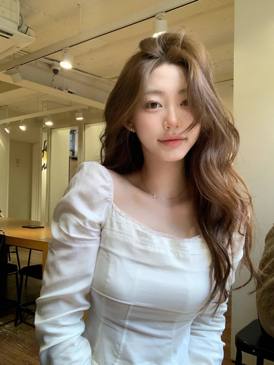 제니오 Made s size 클린 스퀘어 레이스 블라우스 퍼프소매 상품이미지1