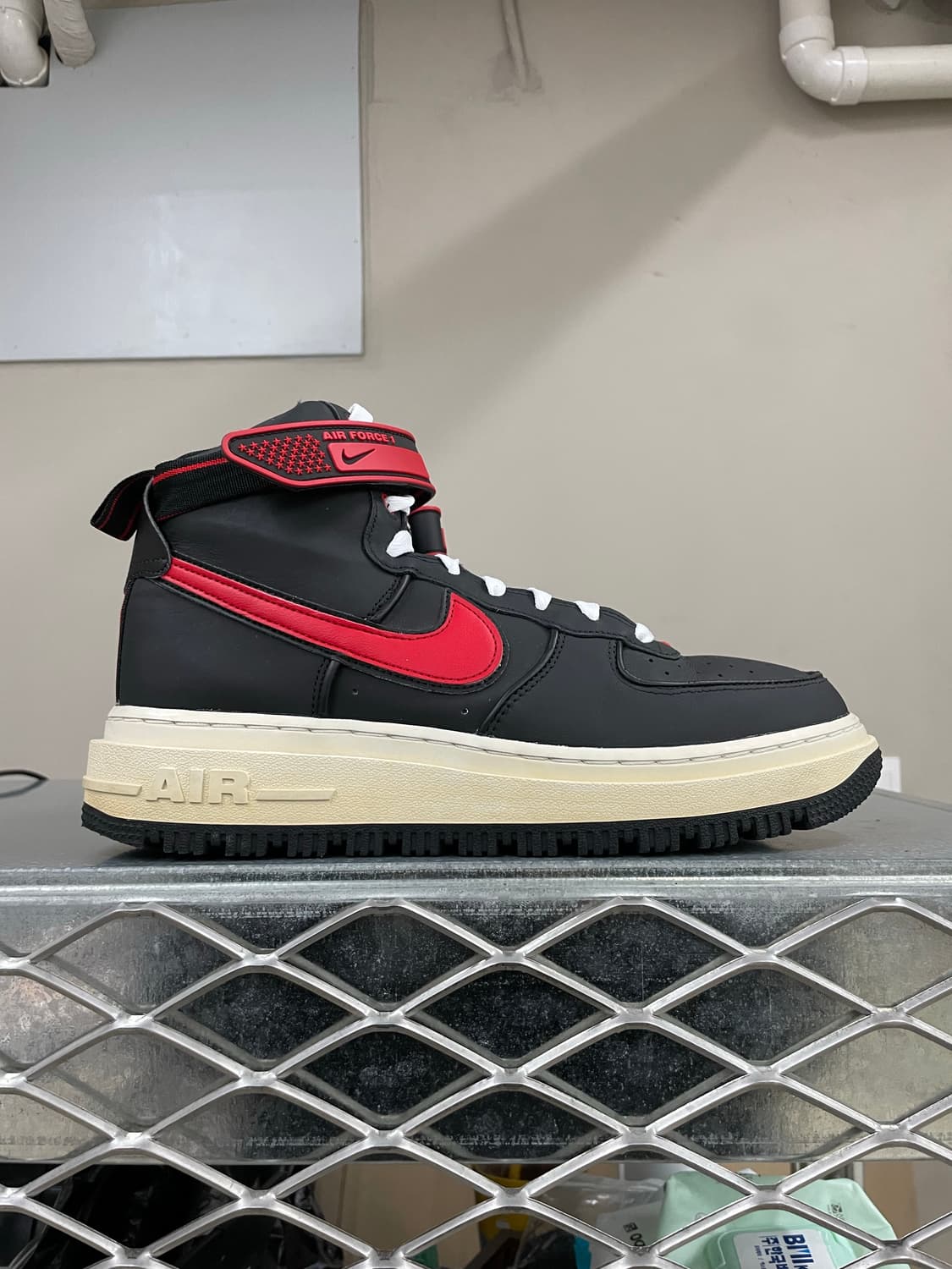 나이키 에어포스 1 부트 블랙 레드 275 (gr-4602) 상품이미지4