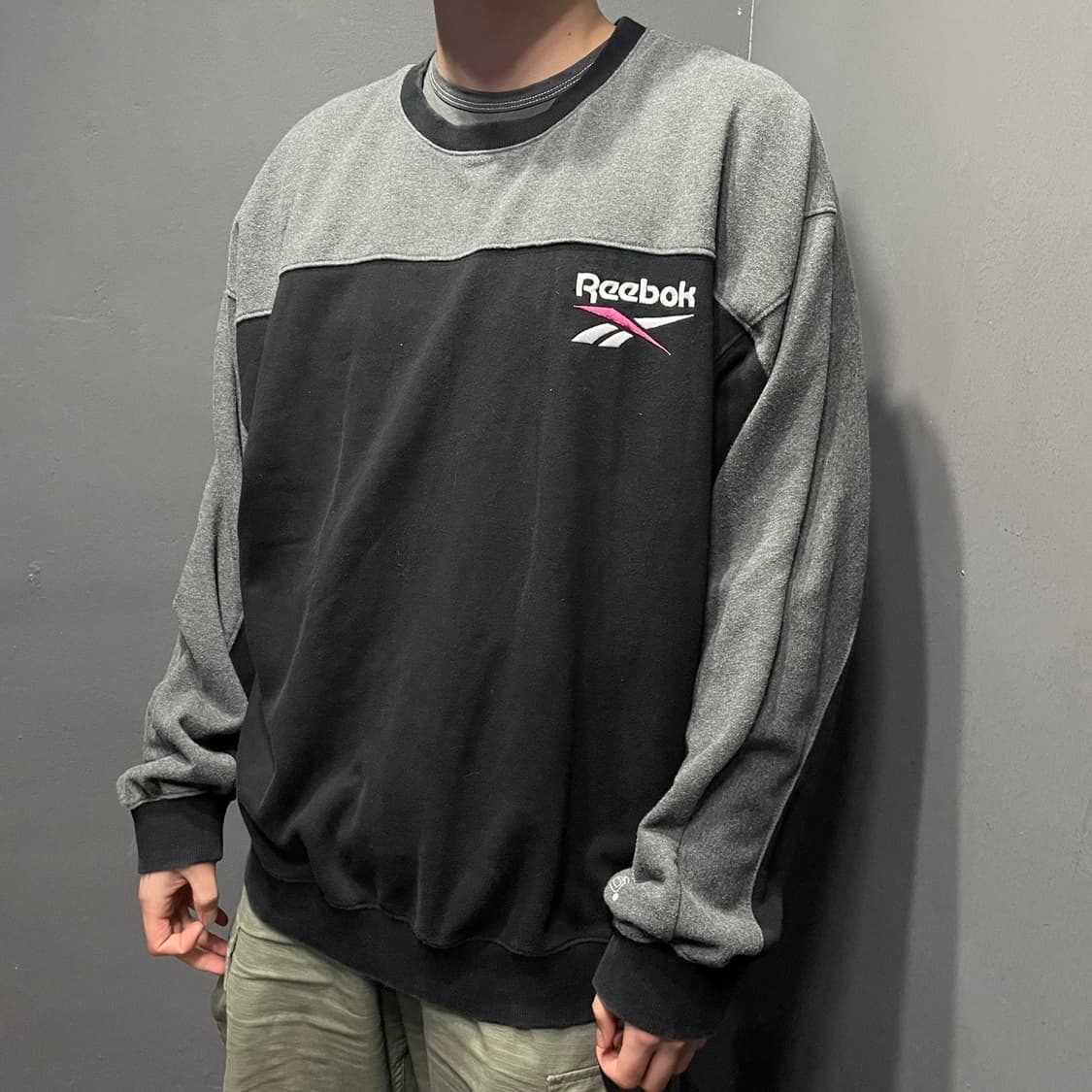 리복 올드스쿨 맨투맨 상품이미지1