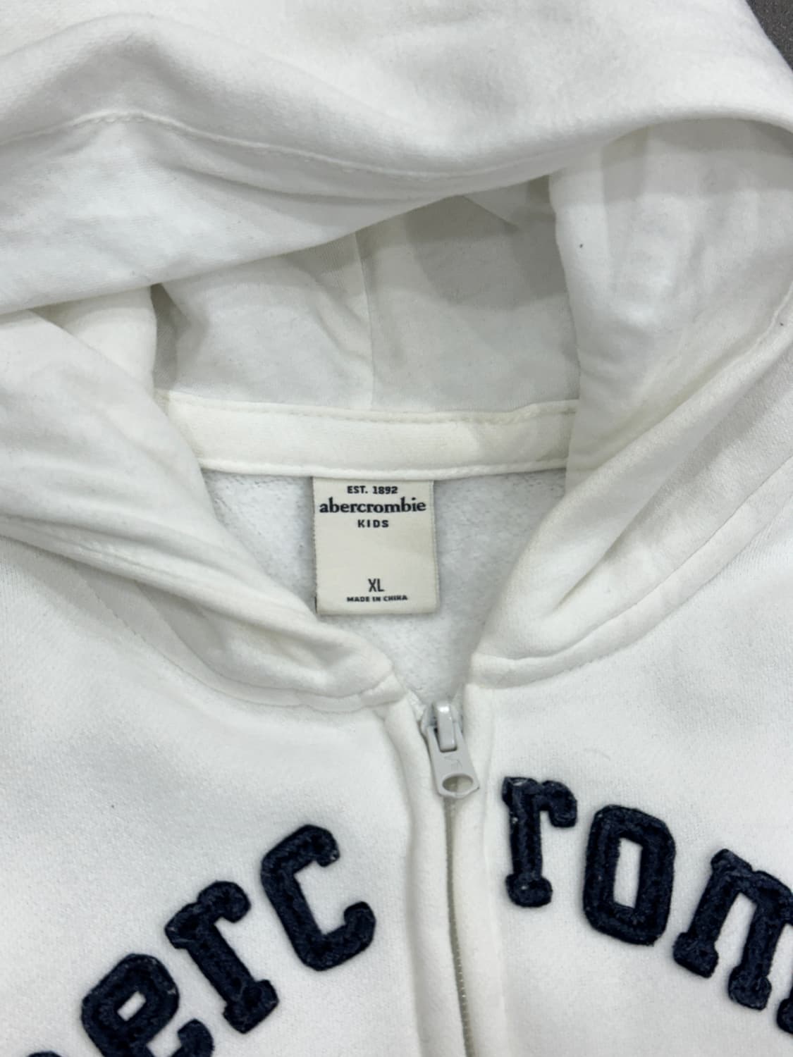 아베크롬비 후드집업 화이트 상품이미지4
