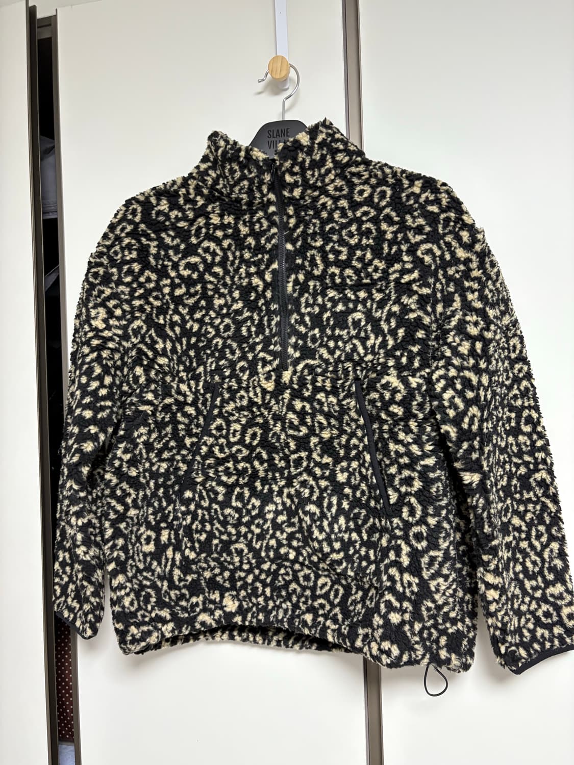 준준스페이스 셔링 하프 집업 블랙 상품이미지3