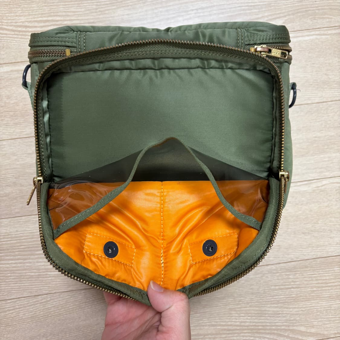 요시다포터 porter 카메라백 탱커 세이지그린 상품이미지10