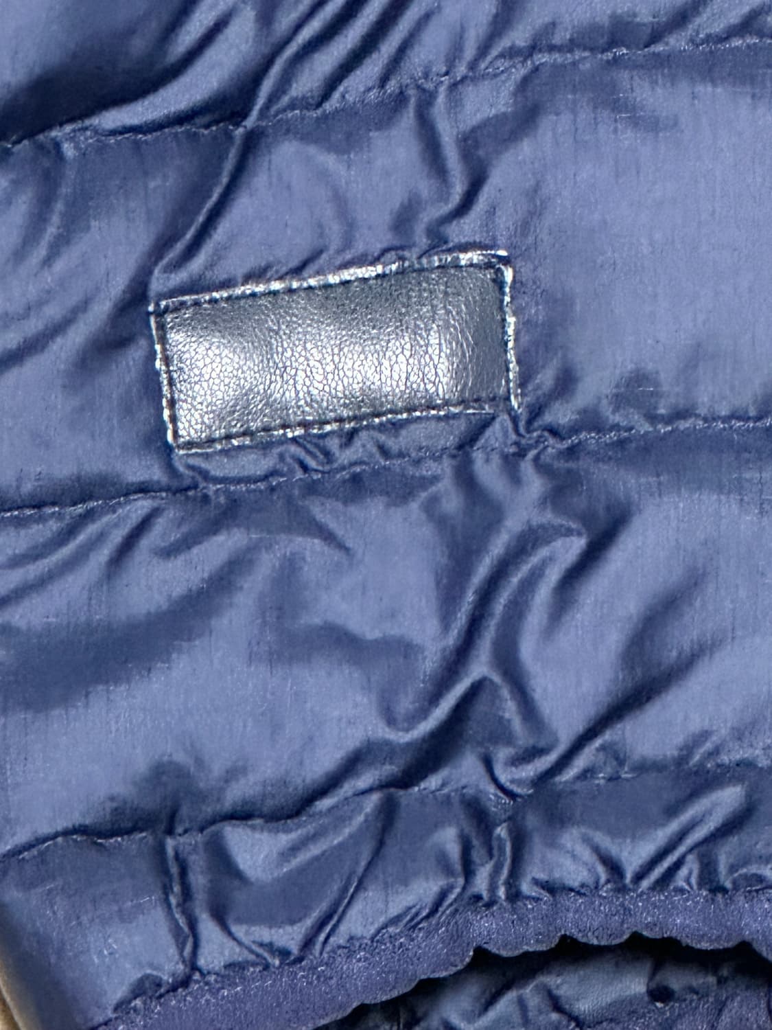 (m)파타고니아 다운 스웨터 네이비 경량패딩 상품이미지5