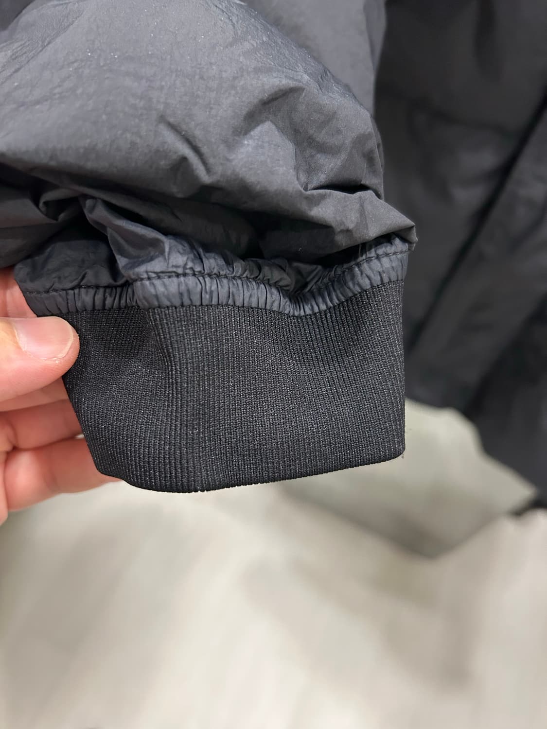 스톤아일랜드 롱패딩 23FW 블랙 M 105 새상품급 상품이미지6