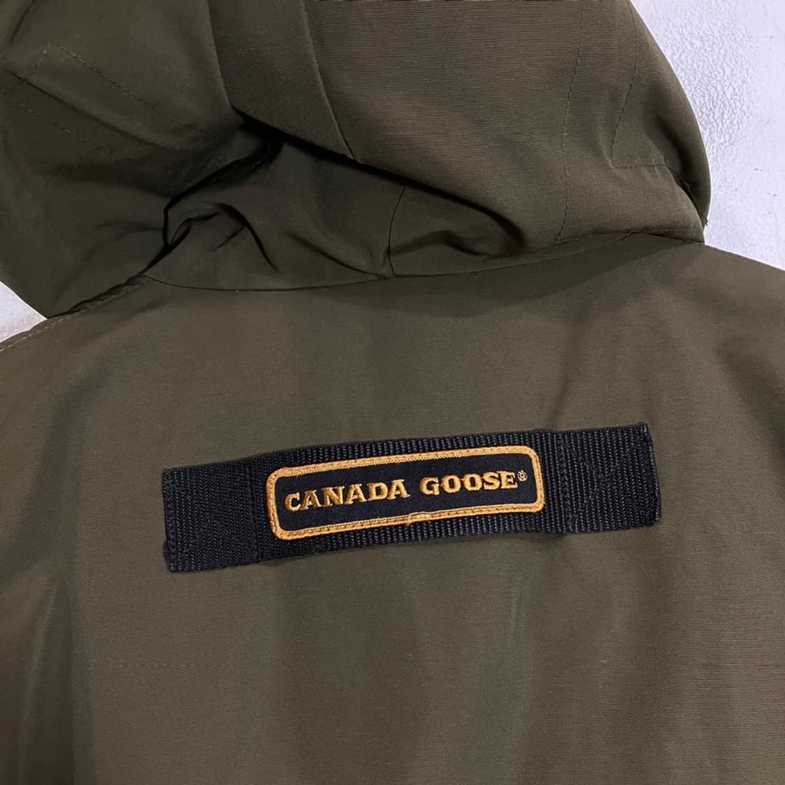 캐나다구스 마운틴 패딩 상품이미지9