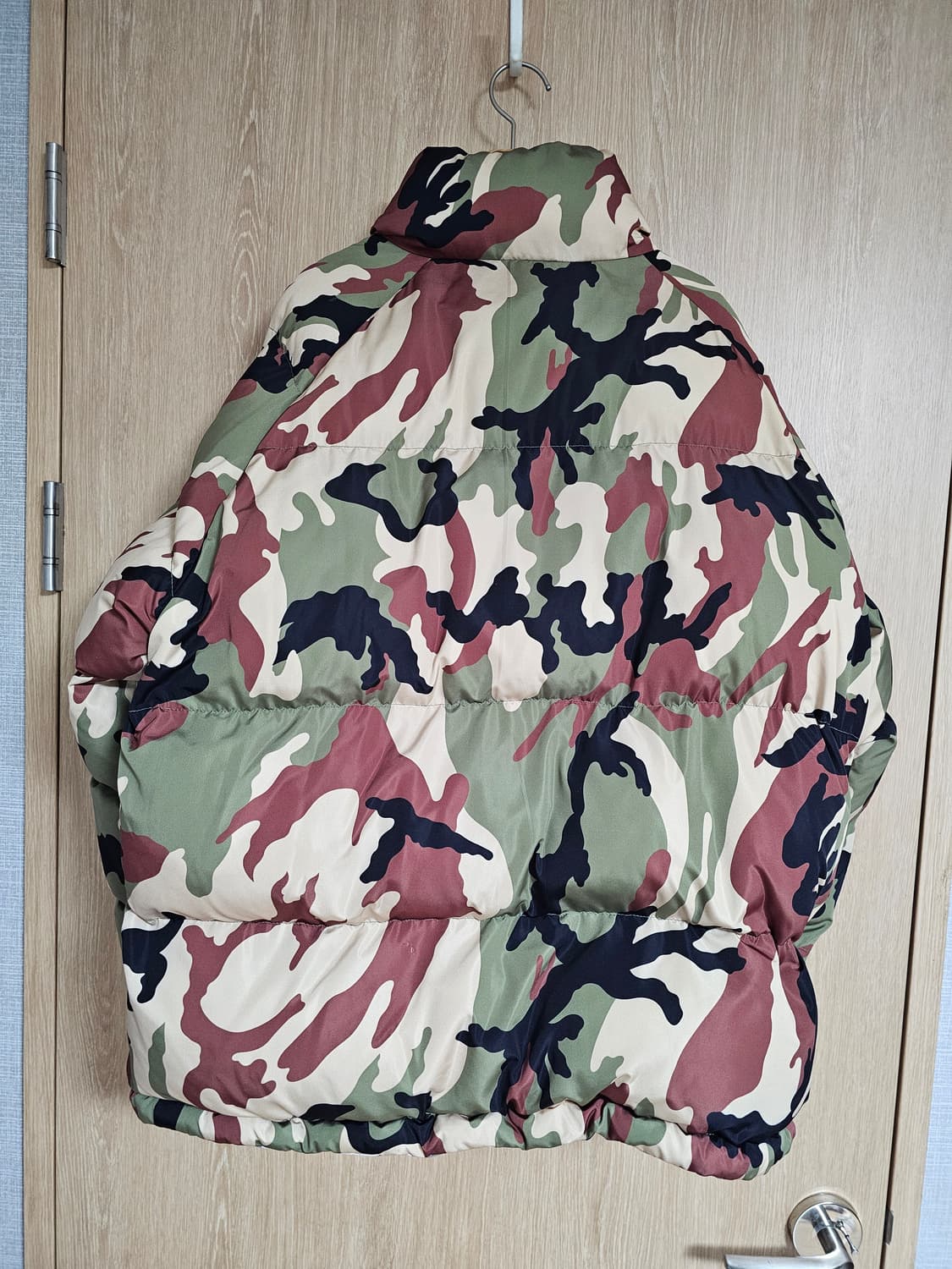 위캔더스 카모 리버시블 패딩 L 상품이미지2