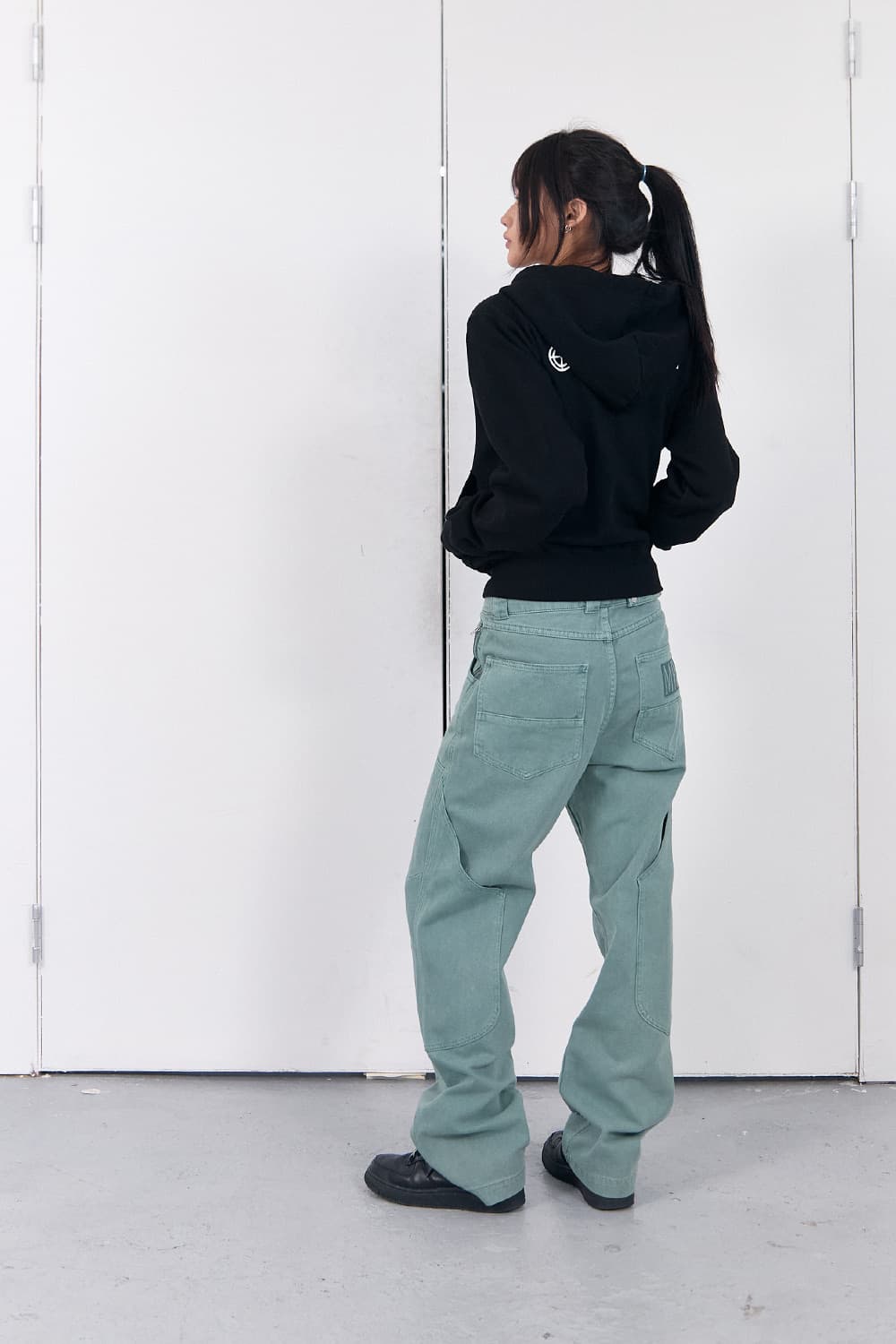 (새상품) 플라스틱 프로덕트 CALF POCKET PANTS M사이즈 상품이미지8