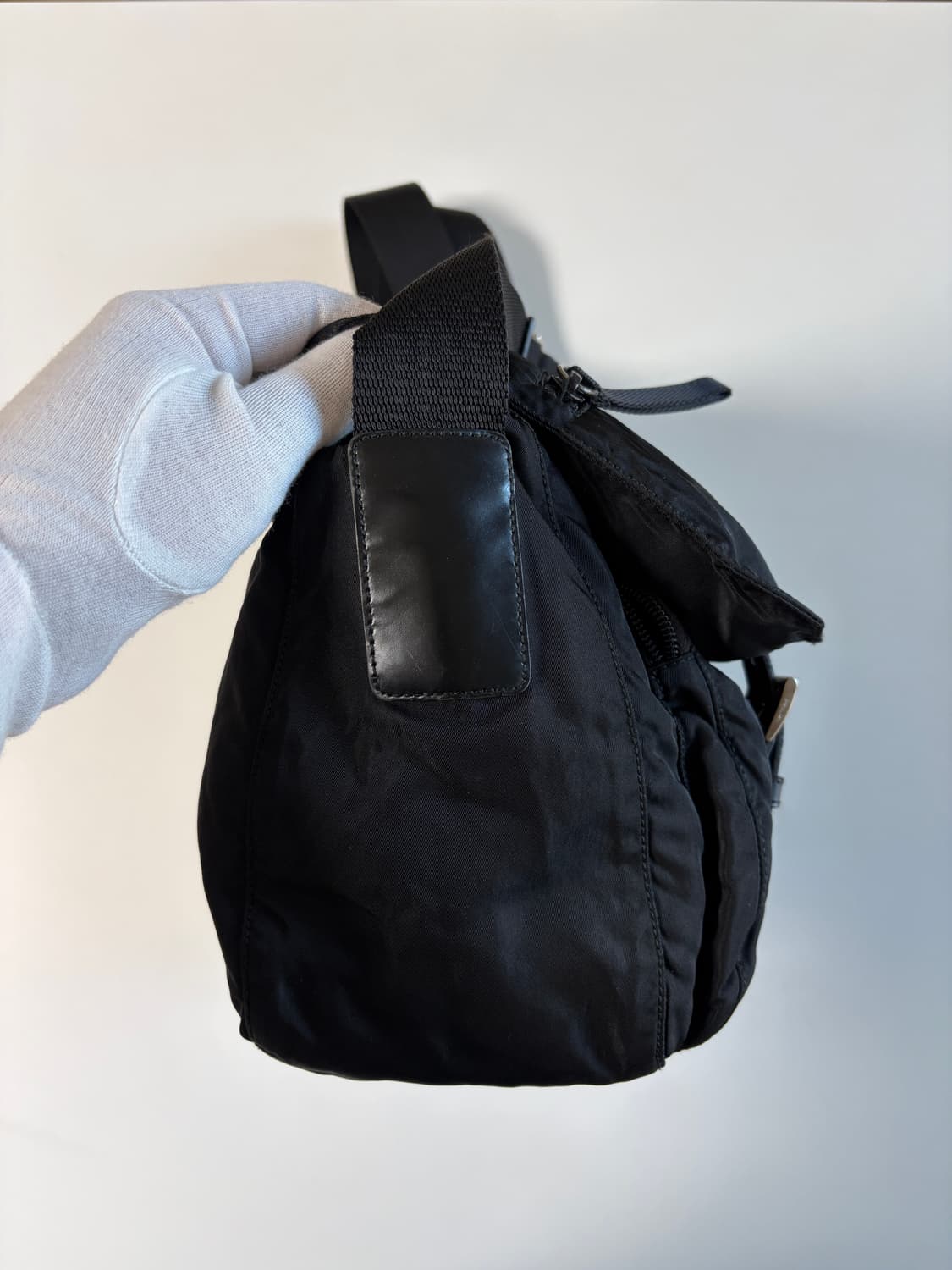 프라다 포코노 나일론 메신저백 크로스백 상품이미지6