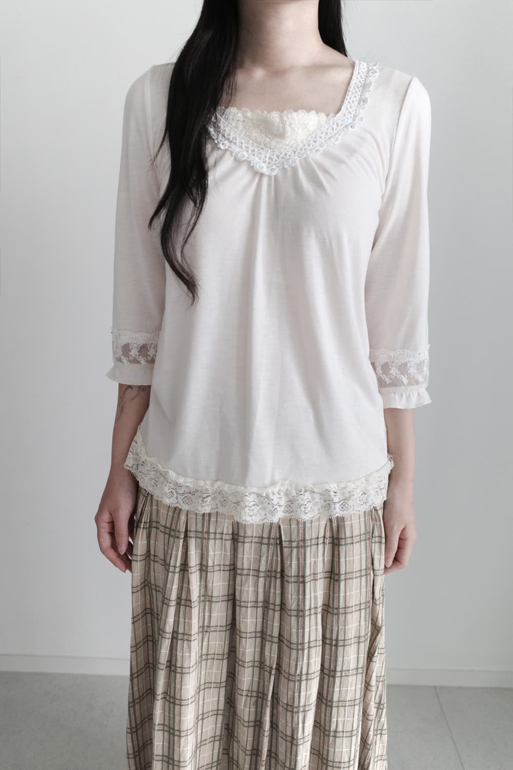 lace frill T 상품이미지5