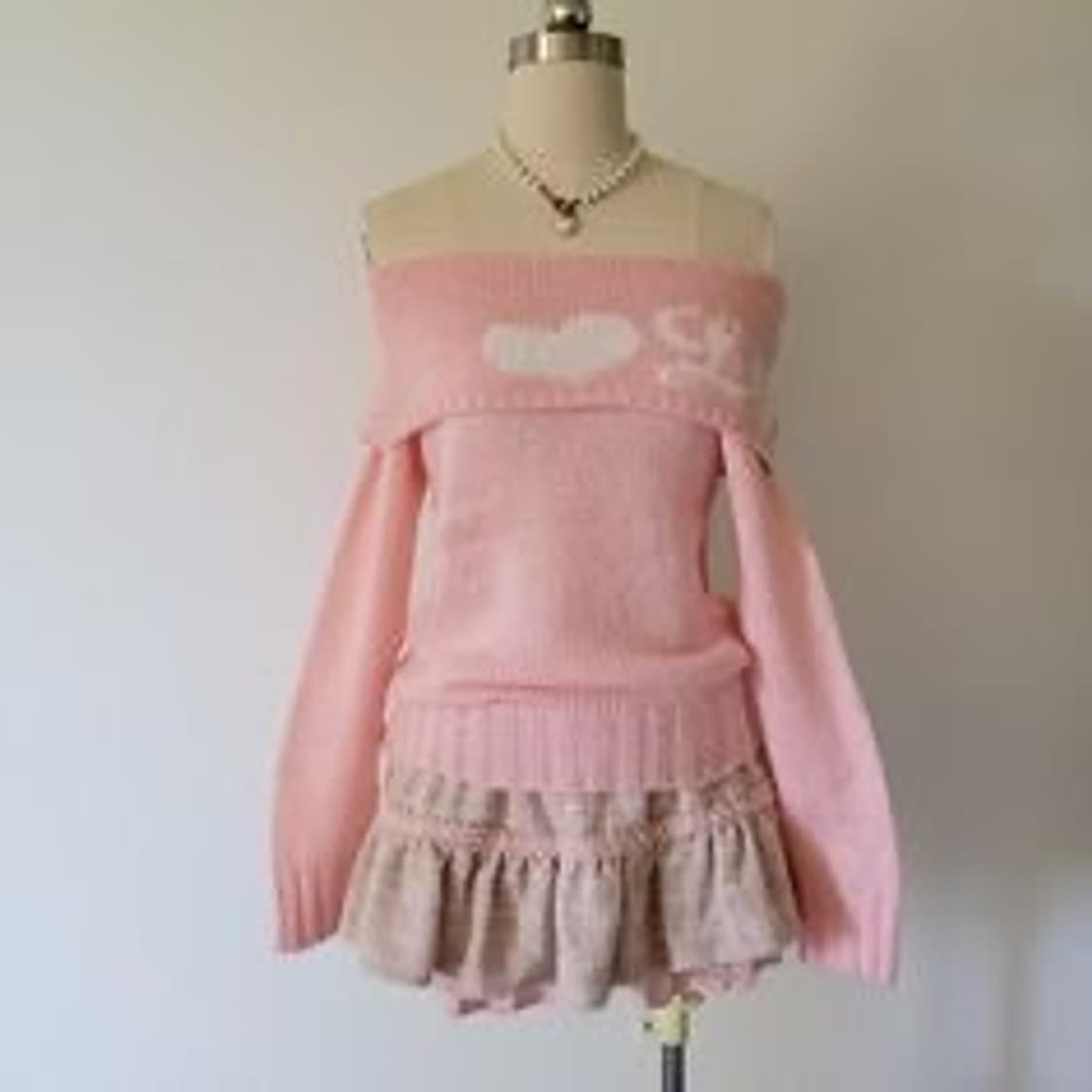 (구해요) liz lisa 리즈리사 오프숄더 니트 히메갸루 일본 빈티지 상품이미지3