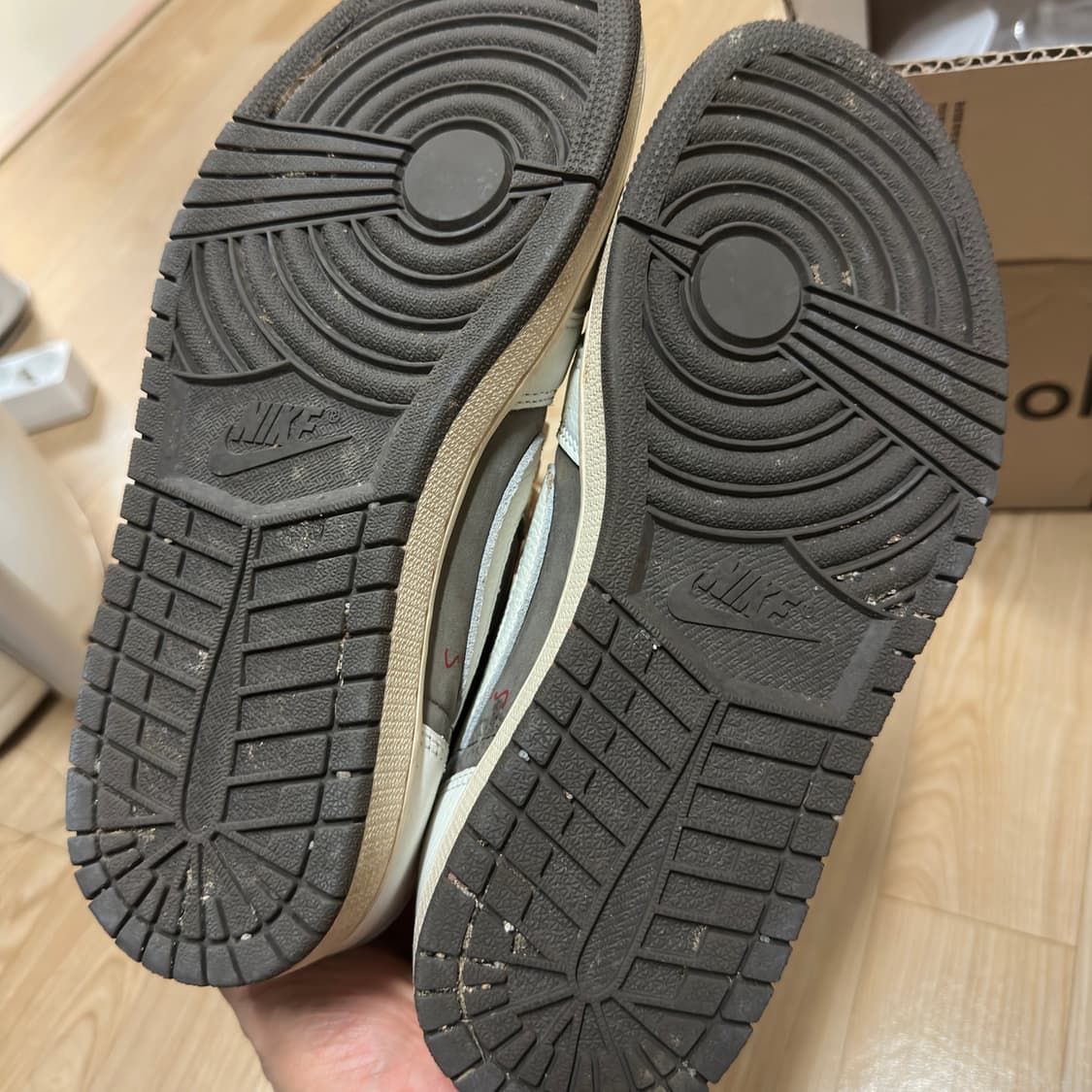 나이키 조던 스캇 리버스모카 로우 260 상품이미지6