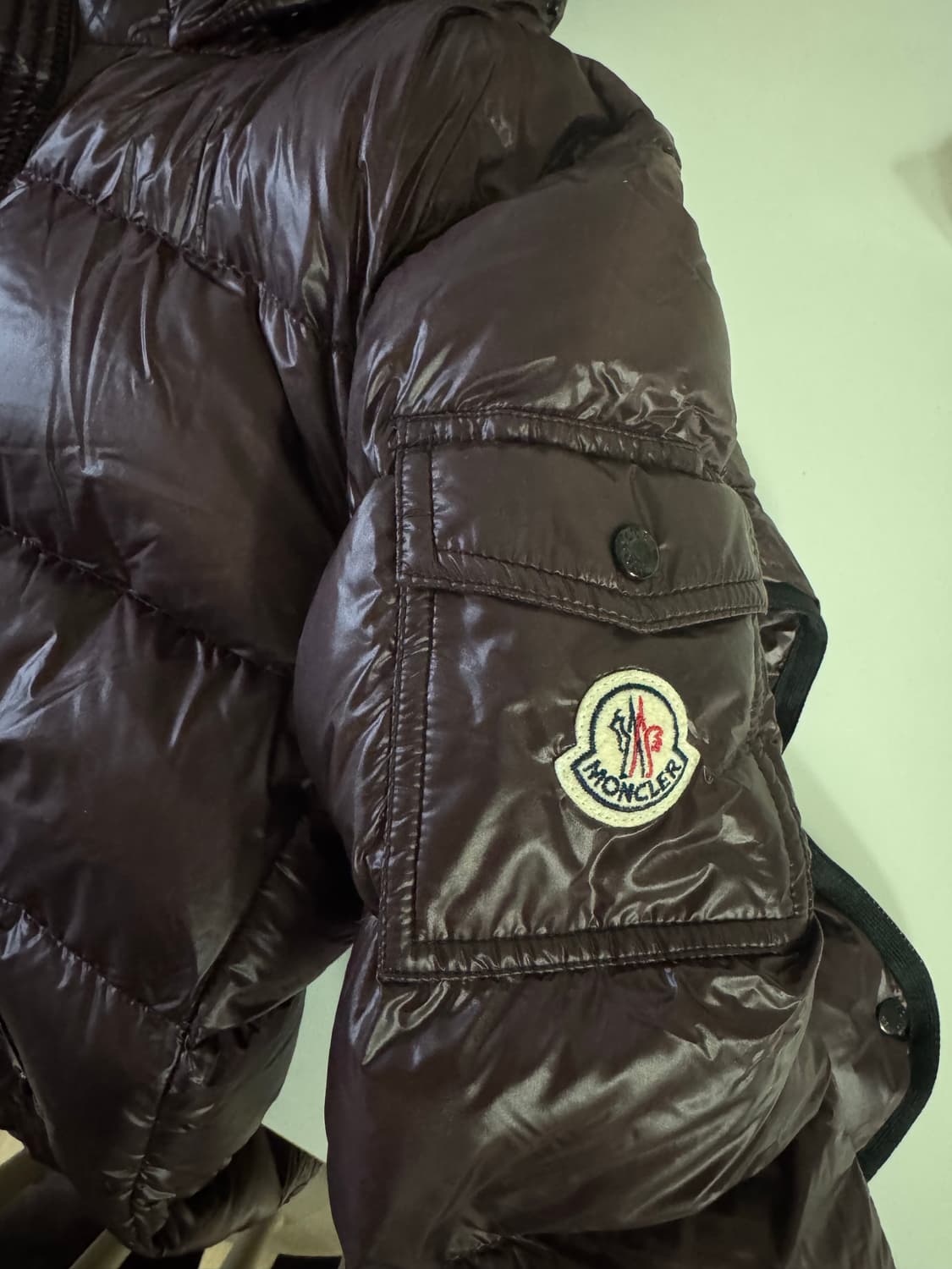 몽클레어 패딩 버건디 (여성) 상품이미지1