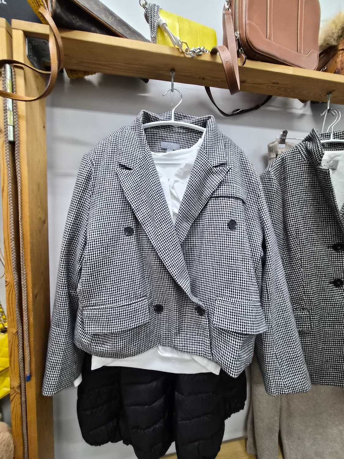 코스 내피퀼팅 루즈핏 자켓. 코오롱 구스패딩스커트 상품이미지2