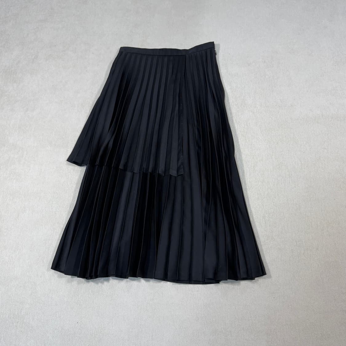 Pleated Double Black Skirt 상품이미지2