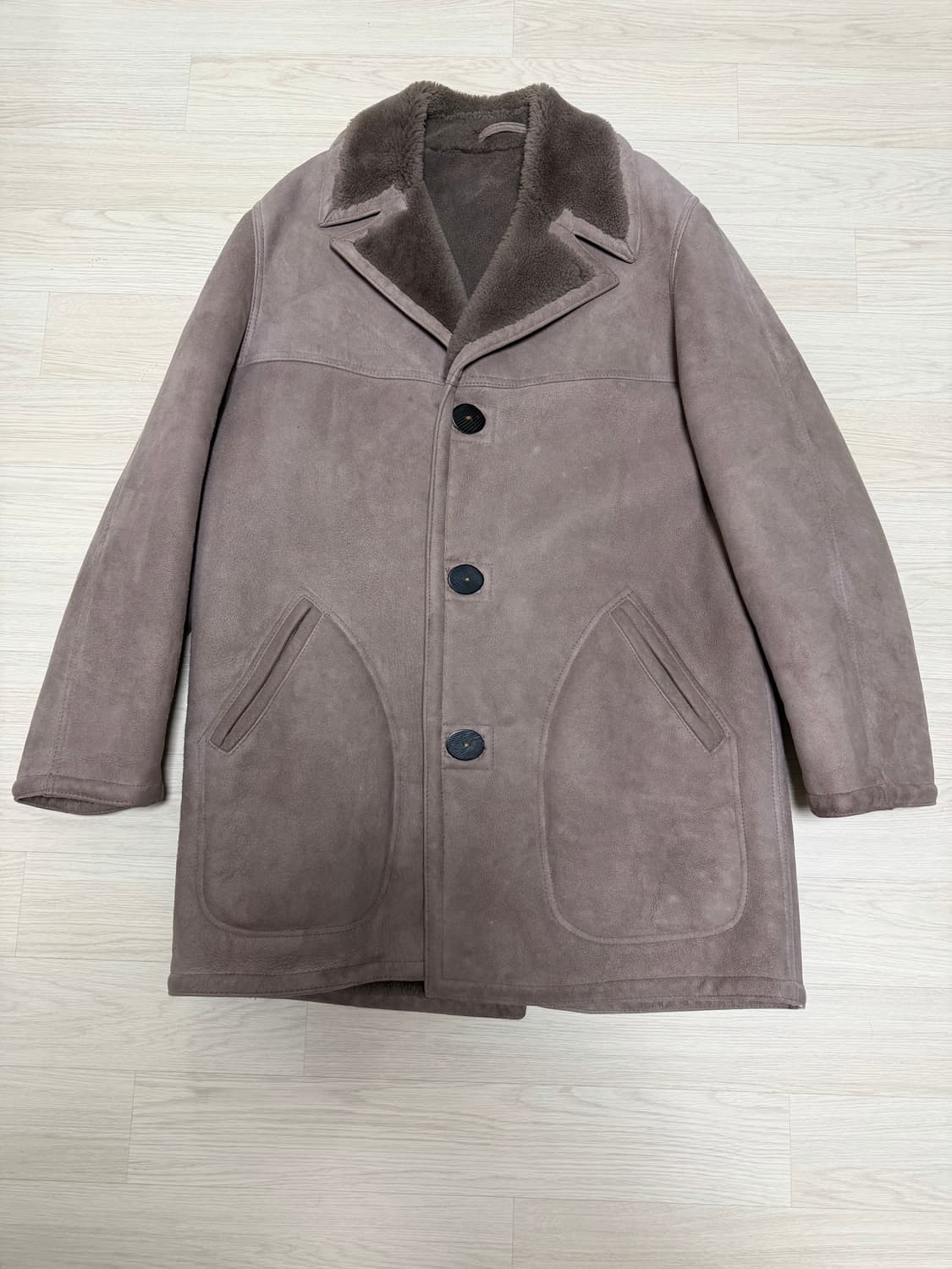 브라운 무스탕 코트 상품이미지1